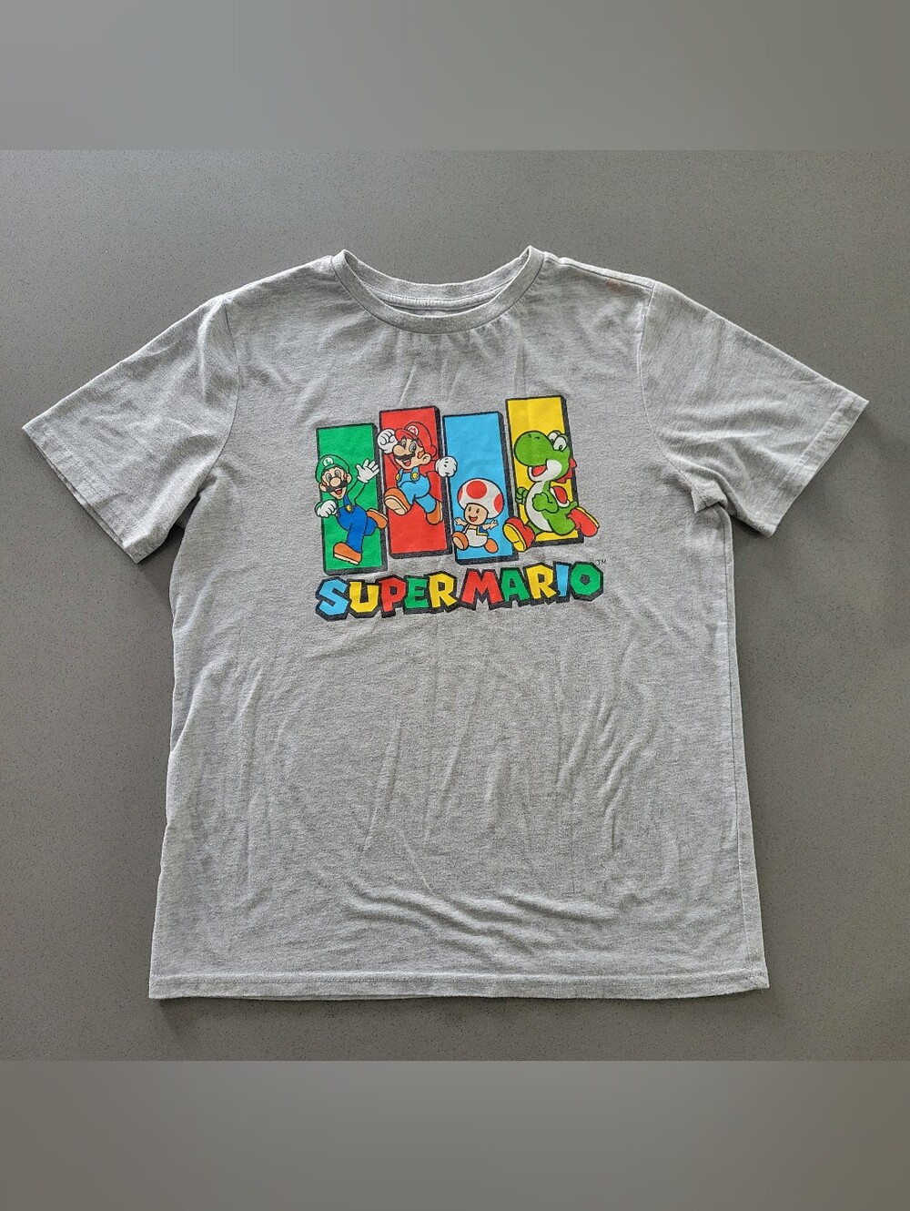 Super Mario Kids Gray Graphic T-Shirt - Picture 2 of 7